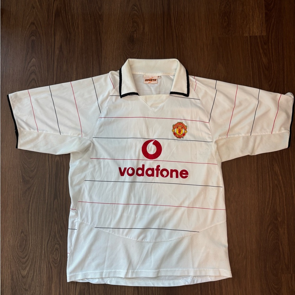 Vintage Manchester United White Jersey